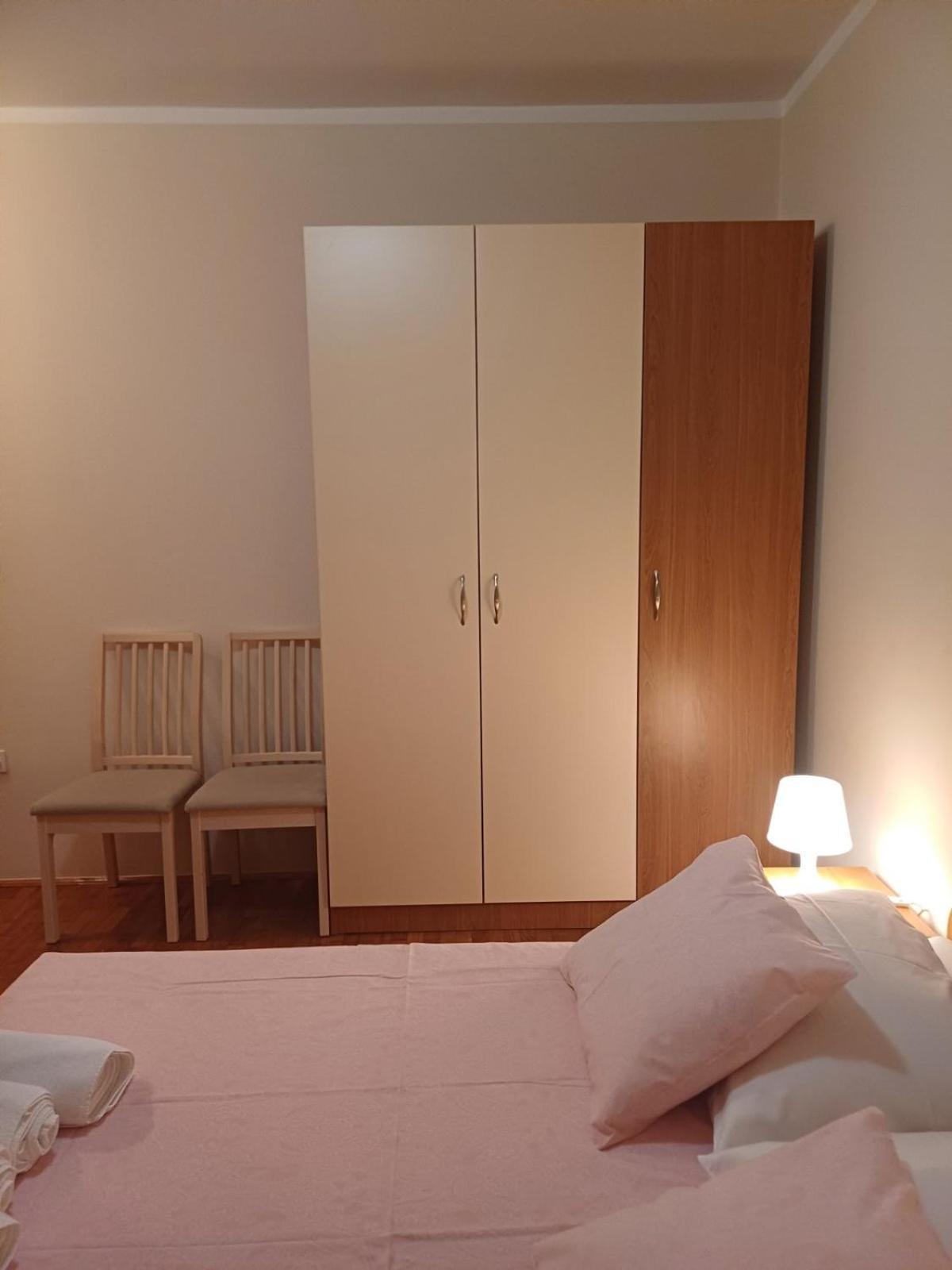 Tomulic Jasna I Miljenko Apartment Supetarska Draga Bagian luar foto