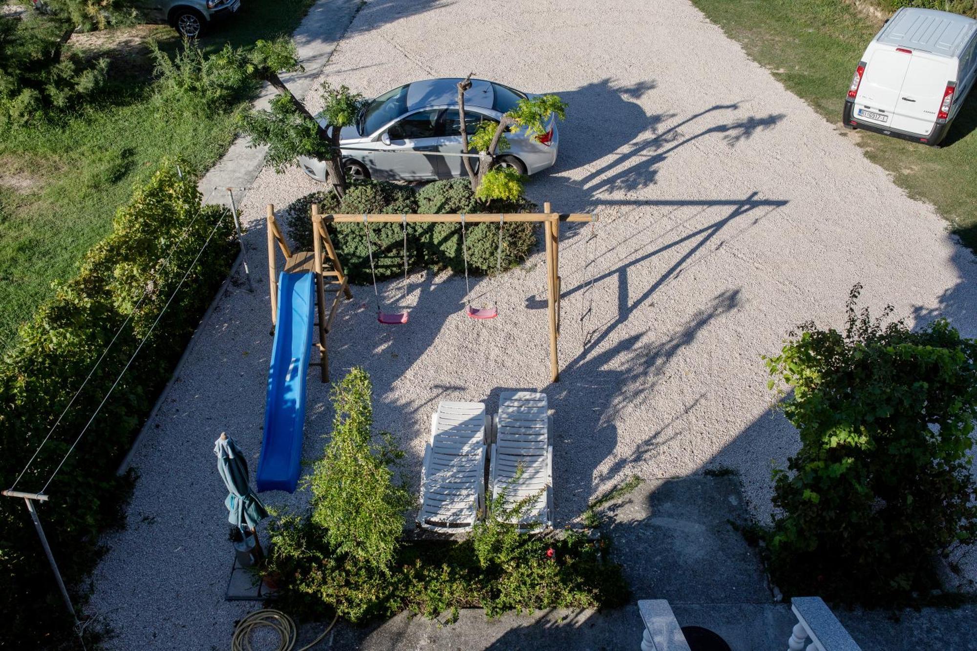 Tomulic Jasna I Miljenko Apartment Supetarska Draga Bagian luar foto